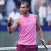 Alcaraz geeft tennisshow weg op US Open, Krejcíková overleeft acht matchpoints