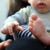 Machen Kinder glücklich?: Eltern sind weniger zufrieden, aber empfinden mehr Sinn