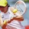 Masters 1000 de Madrid. Iga Swiatek se fait peur puis déroule pour filer en demi-finale