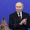 Gesprek tussen Trump en Poetin beëindigd, meldt het Kremlin, vervolg onduidelijk