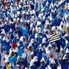 EN IMAGES. 3 076 Schtroumpfs réunis dans cette ville bretonne, qui détient ainsi le record mondial