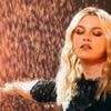 Eurovision 2025. Une vidéo des répétitions de Louane dévoile une mise en scène lumineuse