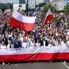 Présidentielle en Pologne : les nationalistes et les pro-européens défilent à Varsovie