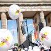 Bundesweiter Aktionstag: Tausende gehen für AfD-Verbot auf die Straße