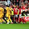 Hersenschudding en epileptische aanval voor Standard-speler Homawoo na akelige botsing: “Eerste onderzoeken zijn geruststellend”