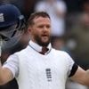 Duckett leads England to classic defeat of India