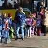 Pankow streicht Busse zum Schwimmunterricht : Eltern sollen einspringen – warmes Mittagessen für Grundschüler fällt aus