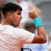 VIDEO. Roland-Garros 2025 : Carlos Alcaraz se sort des griffes de Ben Shelton après un combat spectaculaire de plus de trois heures en huitièmes de finale