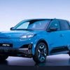 Official reveal: Nissan Micra reinvented as Renault 5 twin