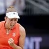 Door het oog van de naald: Elise Mertens overleeft 11 (!) matchballen en stoot door naar finale in Rosmalen