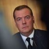 Guerre en Ukraine : Dmitri Medvedev, l'ex-chef d'Etat russe qui n'existe plus que par ses provocations dans l'ombre de Vladimir Poutine