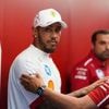 Formel 1: Hamilton stänkert: „Macht doch eine Teepause“