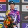 Opnieuw Nederlands succes in Vuelta: Femke Gerritse wint derde etappe en pakt de rode trui