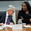 Banken: Trumps Machtkampf mit der Fed - Muss die Vorständin gehen?