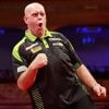 Van Gerwen overleeft matchdart tegen Cross, Van Barneveld klaar in Amsterdam
