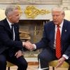 De grote hoe-om-te-gaan-met-Trump-handleiding: deze wereldleiders weten hoe het moet