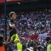 Uitgefloten Noa Lang provoceert Feyenoord-publiek na goal in Kuip