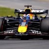 Max Verstappen in het gevecht voor polepostion, Yuki Tsunoda weet dat hij achteraan start na exit in Q2