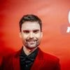 Qmusic-dj Domien Verschuuren onthult op radio dat hij een zoon krijgt