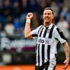 Pechvogels, tranen en een topveteraan: 25 bijzonder­heden in een bijzonder voetbalseizoen