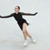 Belgisch kampioene kunstschaatsen Nina Pinzarrone loopt op training breuk op in voet
