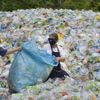 Traité plastique : "Le processus a été complètement caviardé par quelques pétro-États", s'indigne la porte-parole de l'association Zero Waste France