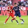 Fußball-Testspiel: Erfolgreiches Díaz-Debüt: FC Bayern gewinnt Test gegen Lyon