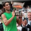 Roland-Garros. Rafael Nadal écrase Roger Federer et égale la légende Björn Borg, le 8 juin 2008