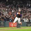 Giants catcher Bailey makes history with game-ending, inside-the-park home run