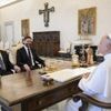 Lasst doch mal den Leo ran: Der Papst als Friedensengel