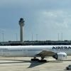 "Une odeur de chaud ressentie en cabine" : un Boeing 777 d'Air France se pose en urgence à Bordeaux par "précaution"