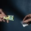 Hausse de la production mondiale, banalisation et marché compétitif : pourquoi le prix de la cocaïne n'a jamais été si bas en France ?