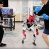 Humanoide Roboter: Teleoperationssystem ermöglicht menschenähnliche Bewegungen