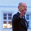 Abschied von Scholz: „Respect“ am Schluss - Drei Lieder für Scholz zum Abschied