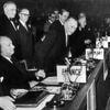 Festakt in Brüssel: 70 Jahre Bündnistreue: Nato feiert Beitritt Deutschlands