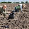 In Dongen regent het glasdeeltjes: ‘We zijn nog weken aan het rapen’