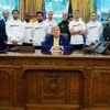 Club-WM: Mit Juve-Team im Rücken: Trump beantwortet Fragen zu Krieg