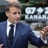 Frankreichs Präsident für Verhandlungen: Macron warnt vor Sturz der iranischen Regierung mit militärischen Mitteln