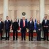 “Trump onderbreekt overleg met Europese leiders om Poetin te bellen”