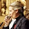 Satire ist Satire!: El Hotzo, Alice Weidel und Kurt Tucholsky gehen in eine Bar