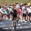 Tour de France 2025 : le Britannique Simon Yates remporte la 10e étape, Ben Healy s'empare du maillot jaune, une première pour un Irlandais depuis 38 ans