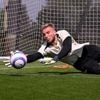 Transferupdates | Ajax zou doelman van Liverpool willen huren