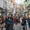 Oliespoor in buurt van Wilde Zee in centrum Antwerpen: verkeer wordt aangeraden om te rijden
