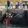 Geflüchtete aus Afrika: Sieben Migrantinnen bei Bootsunglück vor Kanaren gestorben