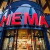 Hema-verkoper moet van haar baas ‘meer lachen’ naar klanten, maar die kritiek valt helemaal verkeerd