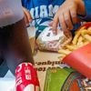 Ingrédients, allergènes, additifs, Nutri-Score... KFC, McDonald's, Burger King et Quick pointés du doigt pour "l'opacité" de "la composition de leurs produits"