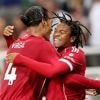 Spectaculaire ontsnapping Liverpool tegen tiental Newcastle: 16-jarige invaller is de held in blessuretijd