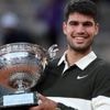 « Un joueur exceptionnel qui peut surpasser Rafa » : quand Toni Nadal encense Carlos Alcaraz