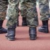 "Das Denkmal ist teilzerstört": Bundeswehr-Soldaten errichten Stellung auf Grabhügel