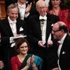 Budget 2026 : sept prix Nobel exhortent la France à adopter un impôt sur les ultra-riches